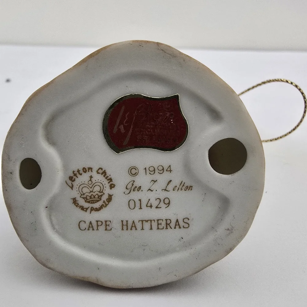 vintage 90s Cape HATTERS‎ Geo Z LEFTON Lighthouse Christmas Holiday Ornament